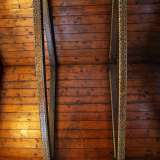 Ma a rendere particolare l�interno � il soffitto ligneo...